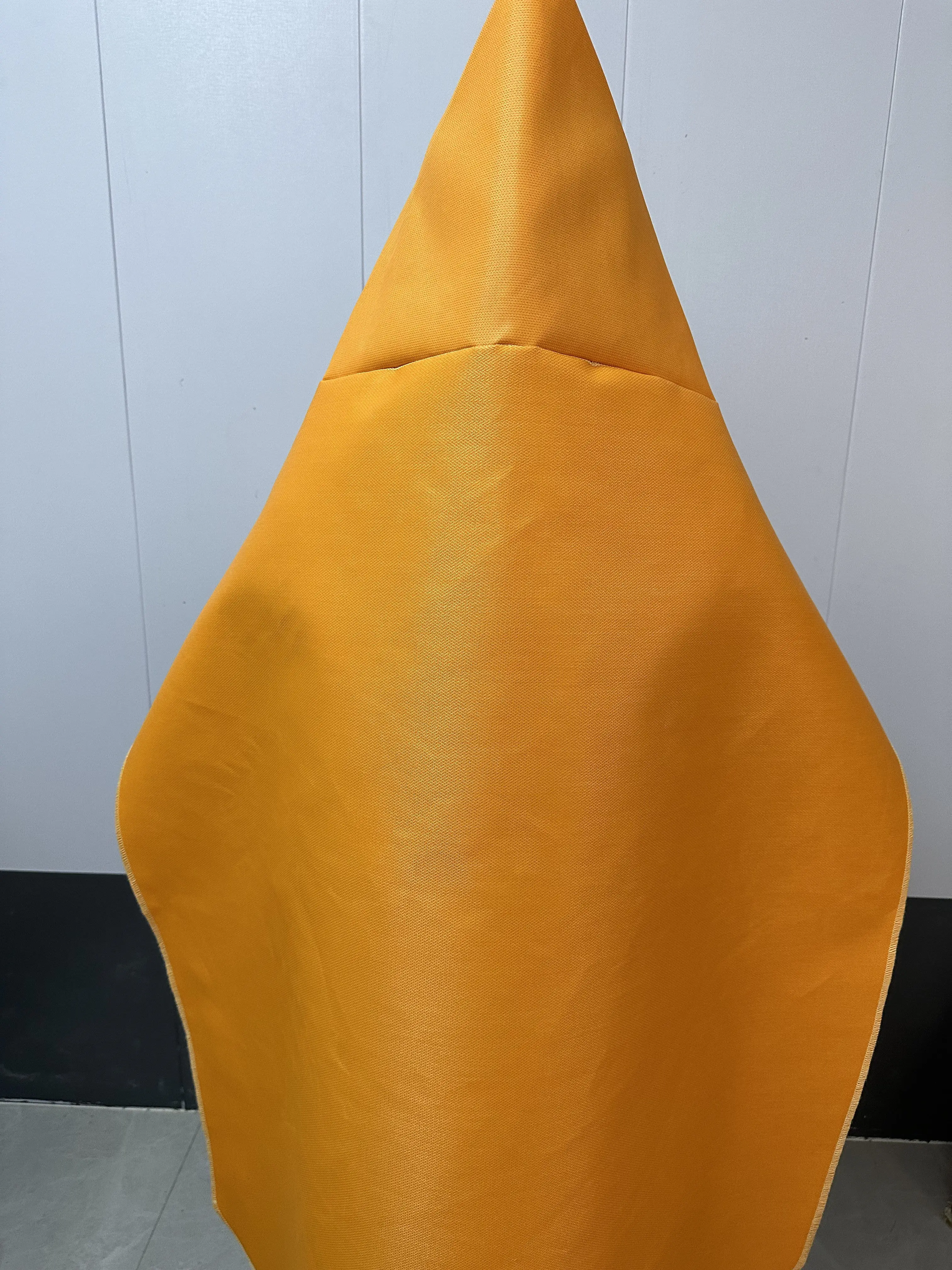 China Manufacturer Factory Price Electric Vehicle Silicone Fire Blanket With Cap