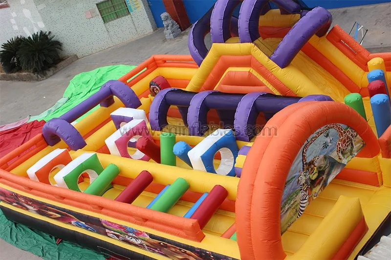 Orient Inflatables Amusement Park Madagascar theme Inflatable Obstacle challenge Course