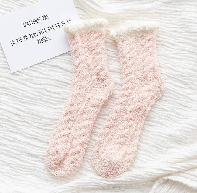 fluffy socks for winter tiktok hot sale crew warm cozy custom logo ladies sleep  fuzzy socks wholesale