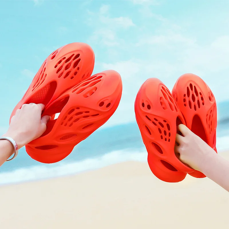 
New Arrival All Gender Unisex Breathable Toddler Kid Women Men Slippers Soft EVA Outdoor Hole Sandals Shoes Clog 