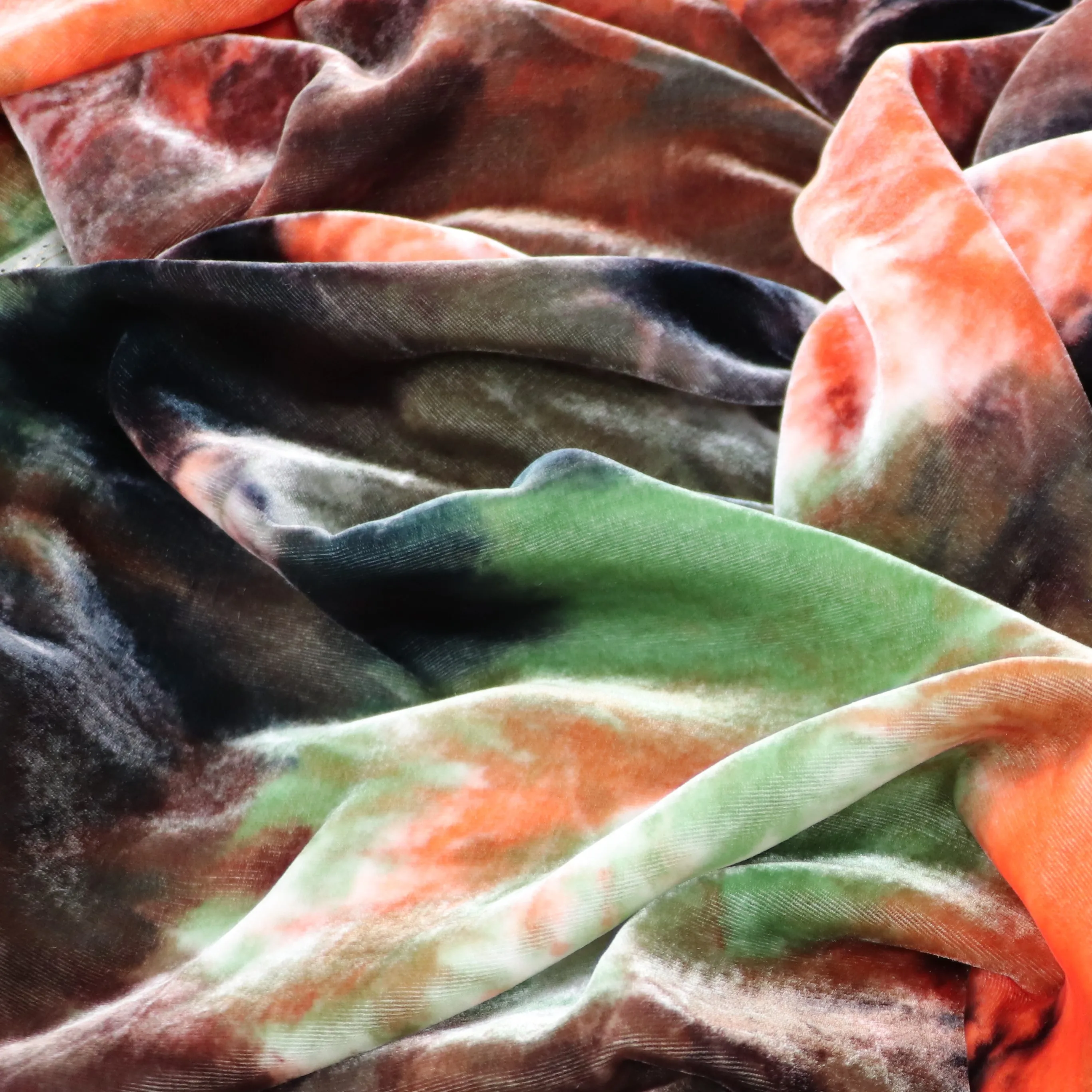 Fashion Tie dye  silk velvet  Fabrics Super Soft Comfortable  TIE DYE silk  Velvet for woven Fabrics