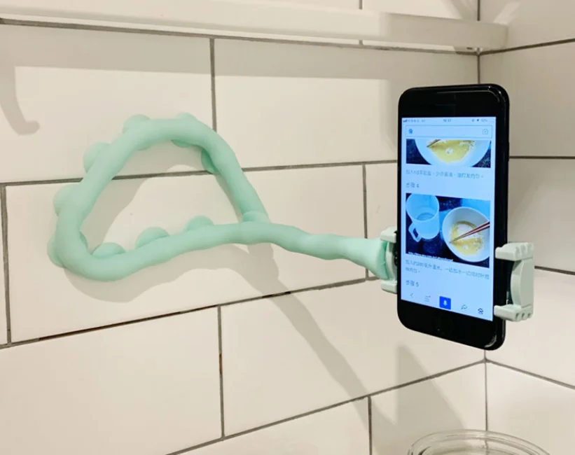 hot multifunction cute worm lazy holder 360 degree rotating suction cup mobile phone holder Folding phone bracket