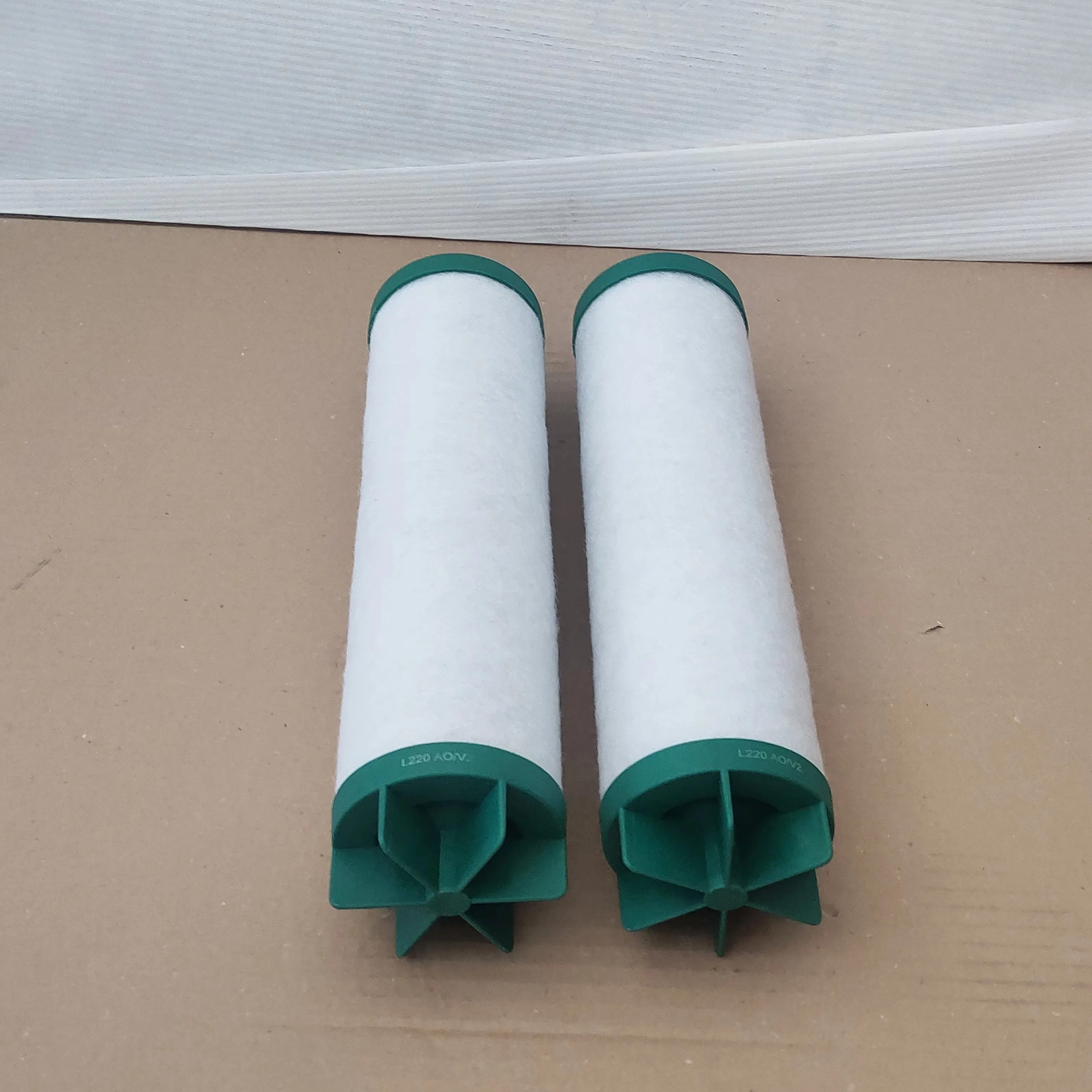 replacement line Filter Element L220AO2