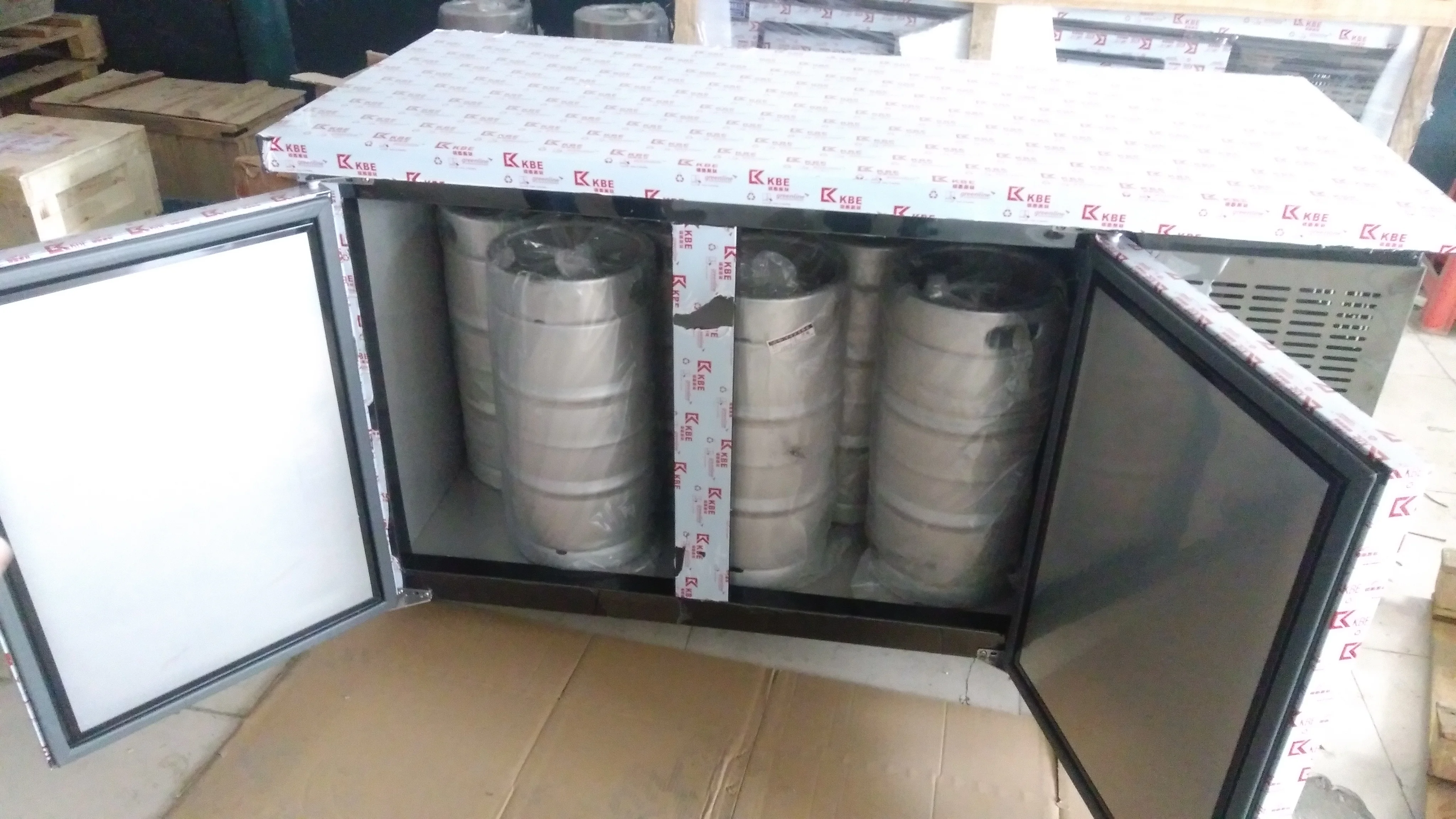 GHO Bar beer vending machine 4 taps Stainless steel beer cooler