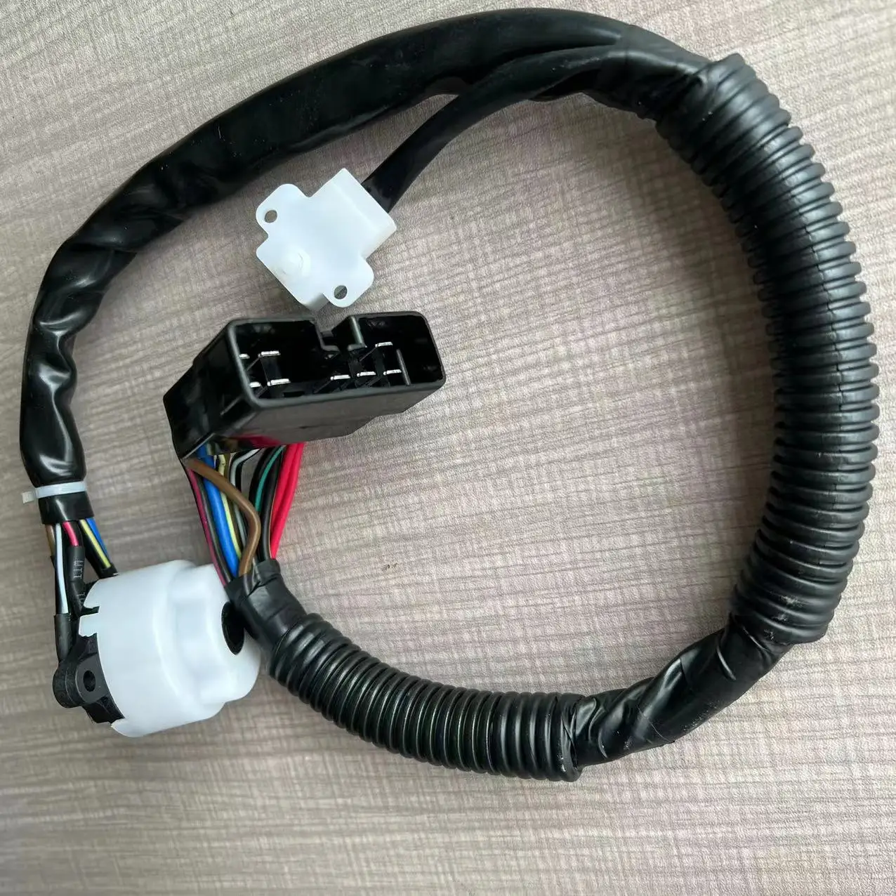 Автозапчасти кабель зажигания двигателя OEM 84450-60261 для Toyota Land Cruiser HZJ79