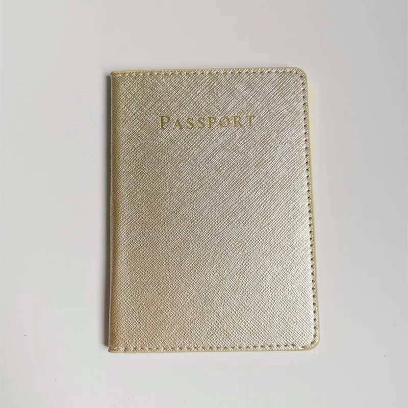 Оптовая продажа, яркая Высококачественная дорожная Обложка для паспорта из розовой зернистой кожи с пользовательским логотипом