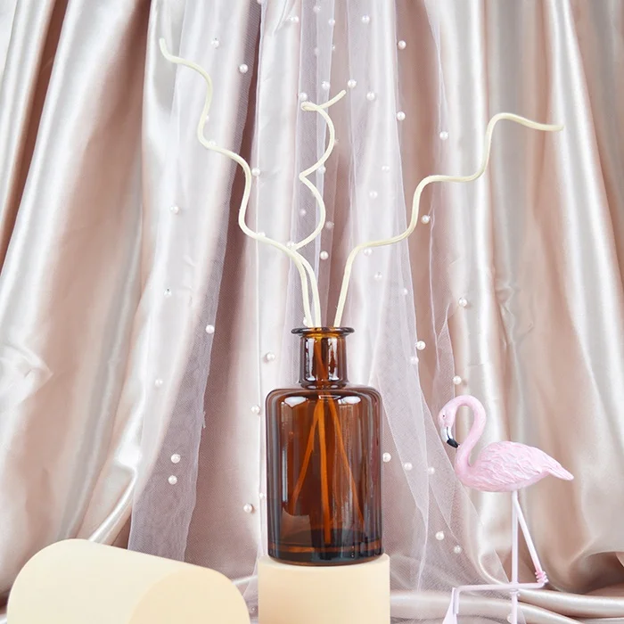 multi inventory China supplier essence Customized Luxury 200ml Aroma Reed Diffuser glass bottle With Rattan Sticks