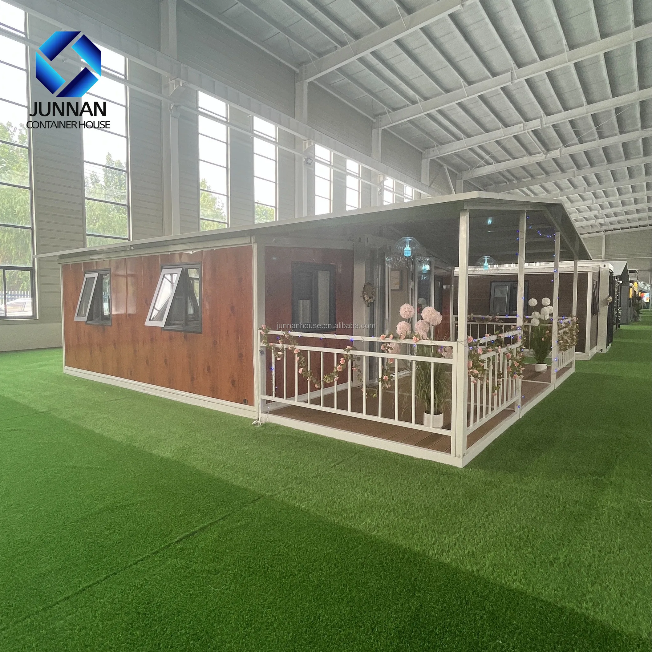 Modern 20ft Modular Mobile Expandable Container House Low Cost Steel Folding Container with Bathroom and kitchen