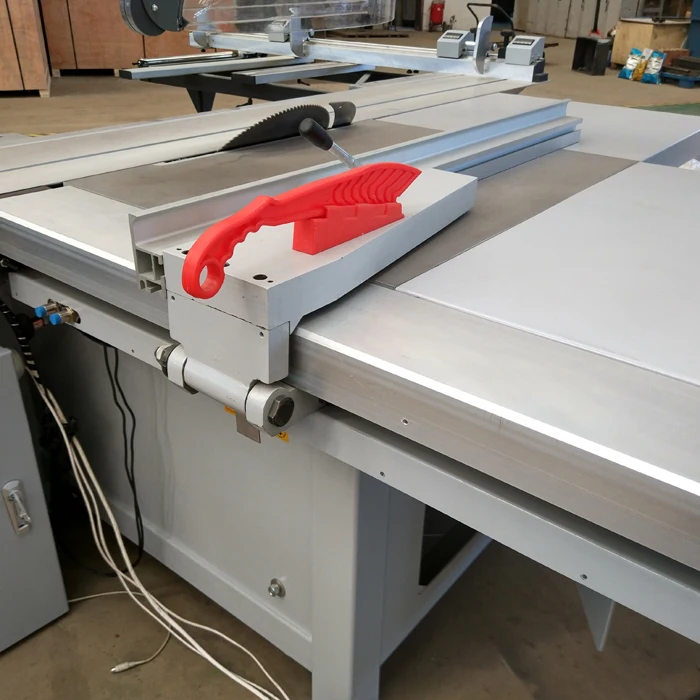 2023 new design cnc sliding table panel saw machine for woodworking