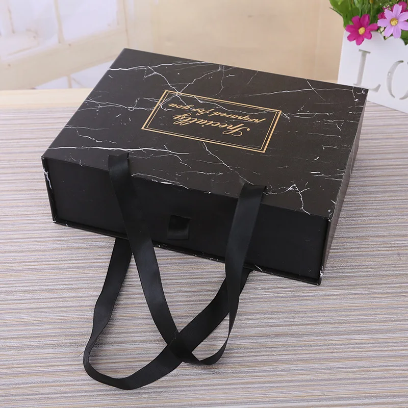Black Marble Pattern Portable Gift Box Personalized Cardboard and Paper Clothing Box for Watches and Perfume