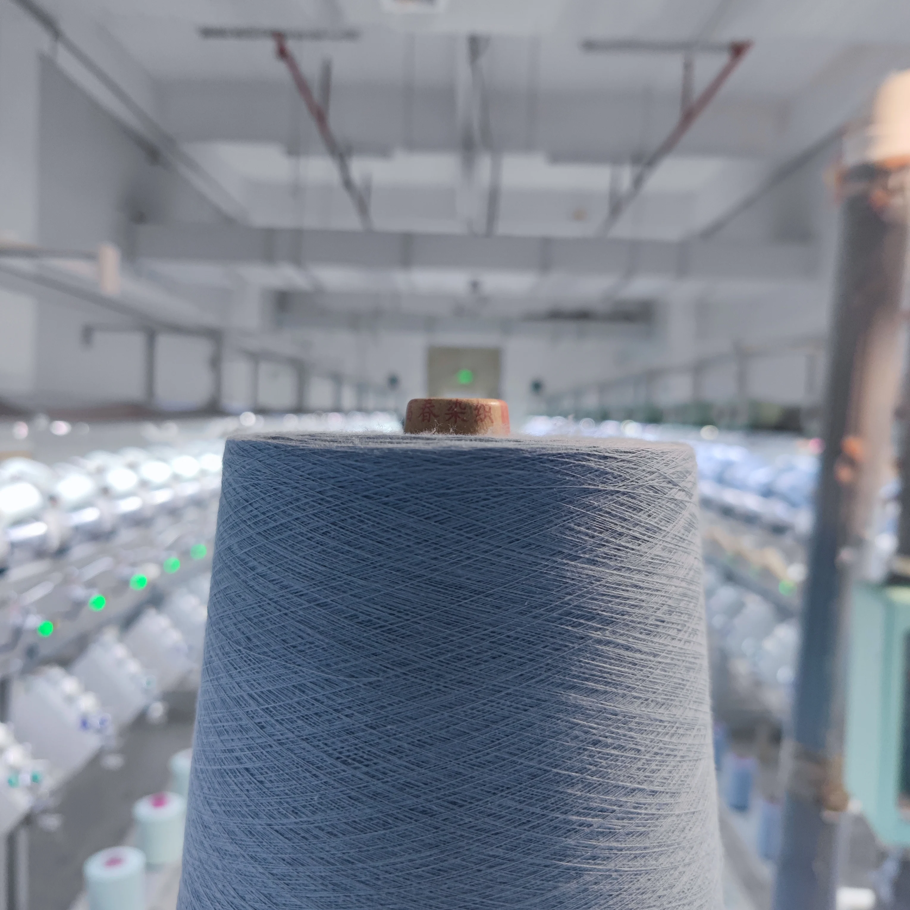 Ne 30S/2 100%  cotton carded and combed dyed yarn for knitting and weaving