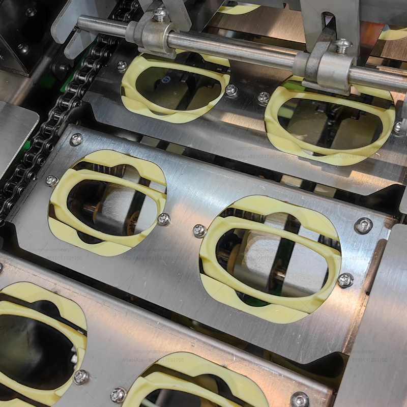 Industrial Big Capacity Egg Breaking Separating Equipment Egg White Yolk Separator Machine