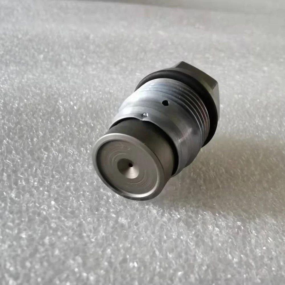 original common rail pressure limiting valve 1110010022 pressure relief valve 42562997