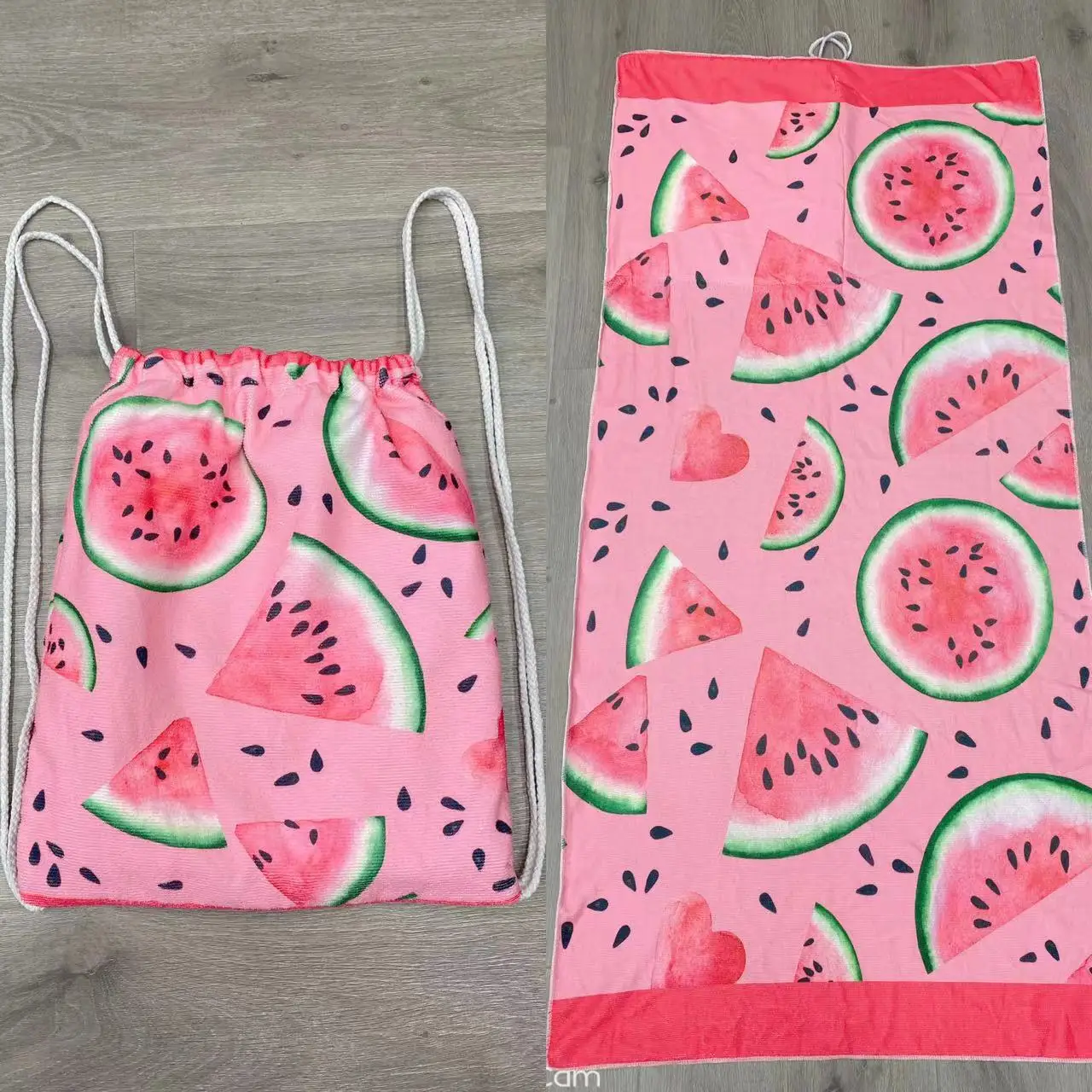 Portable 4 in 1 Microfiber Beach Towel Multi-Purpose Waterproof Beach Blanket Bag with Backpack
