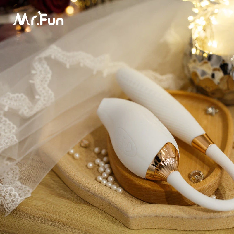 Safety Soft Glue Vaginal Sucking G spot Clit Clitoris G-spot Sucking Vibrator Female Masturbator