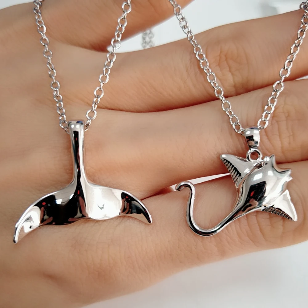 Metal Animal Whale tail Charm Fish Pendants Sea Marine Jewelry Summer Beach Accessory For Necklaces DIY