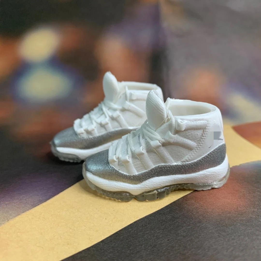 New arrival High quality fashionable dollhouse handmade miniature 1/6 bjd doll resin sport shoes mini sneaker for BJD dolls
