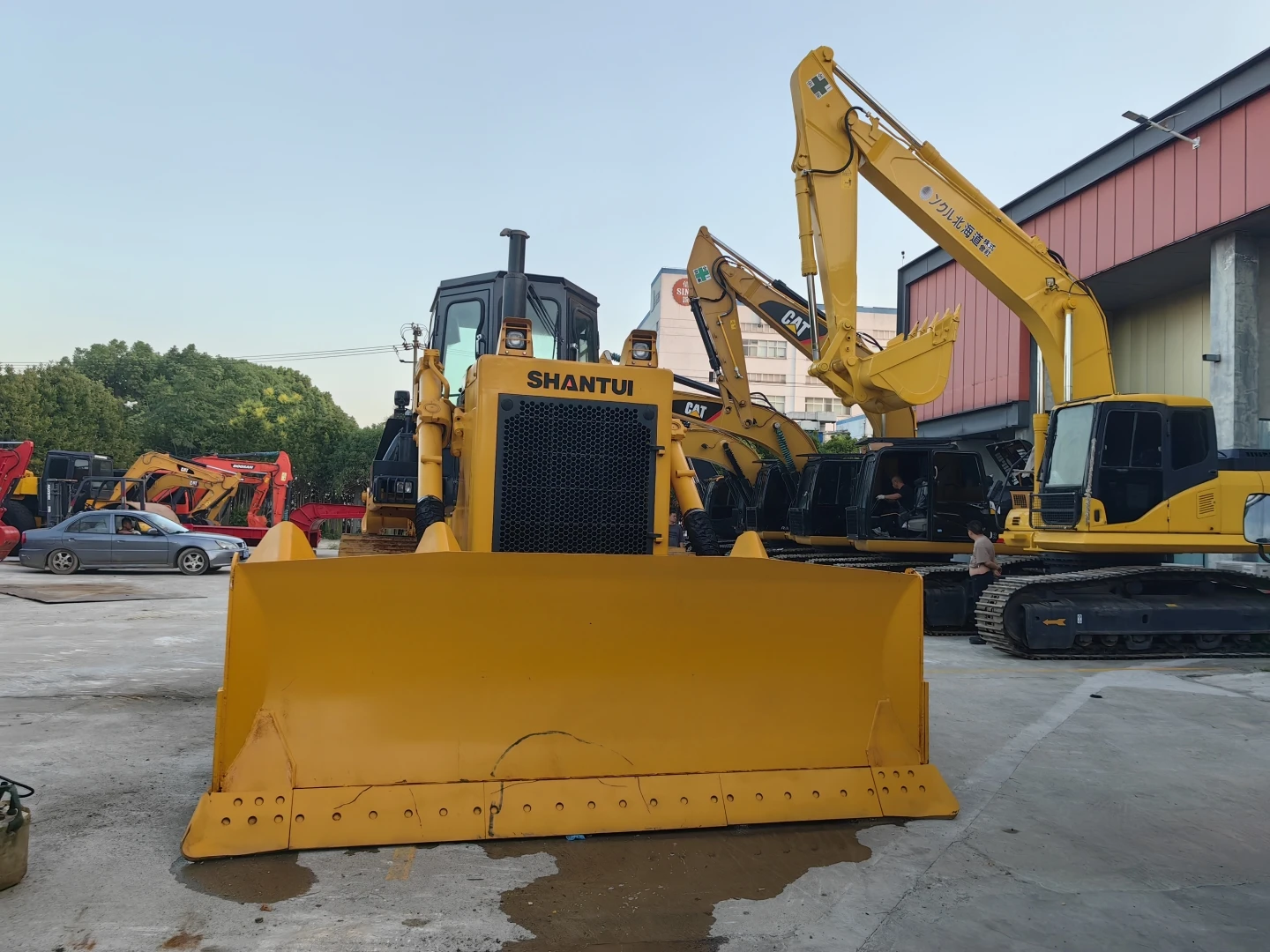 Good Quality Shantui SD22 Bulldozer Dozer Used Bulldozers SD16 SD32 Made in China