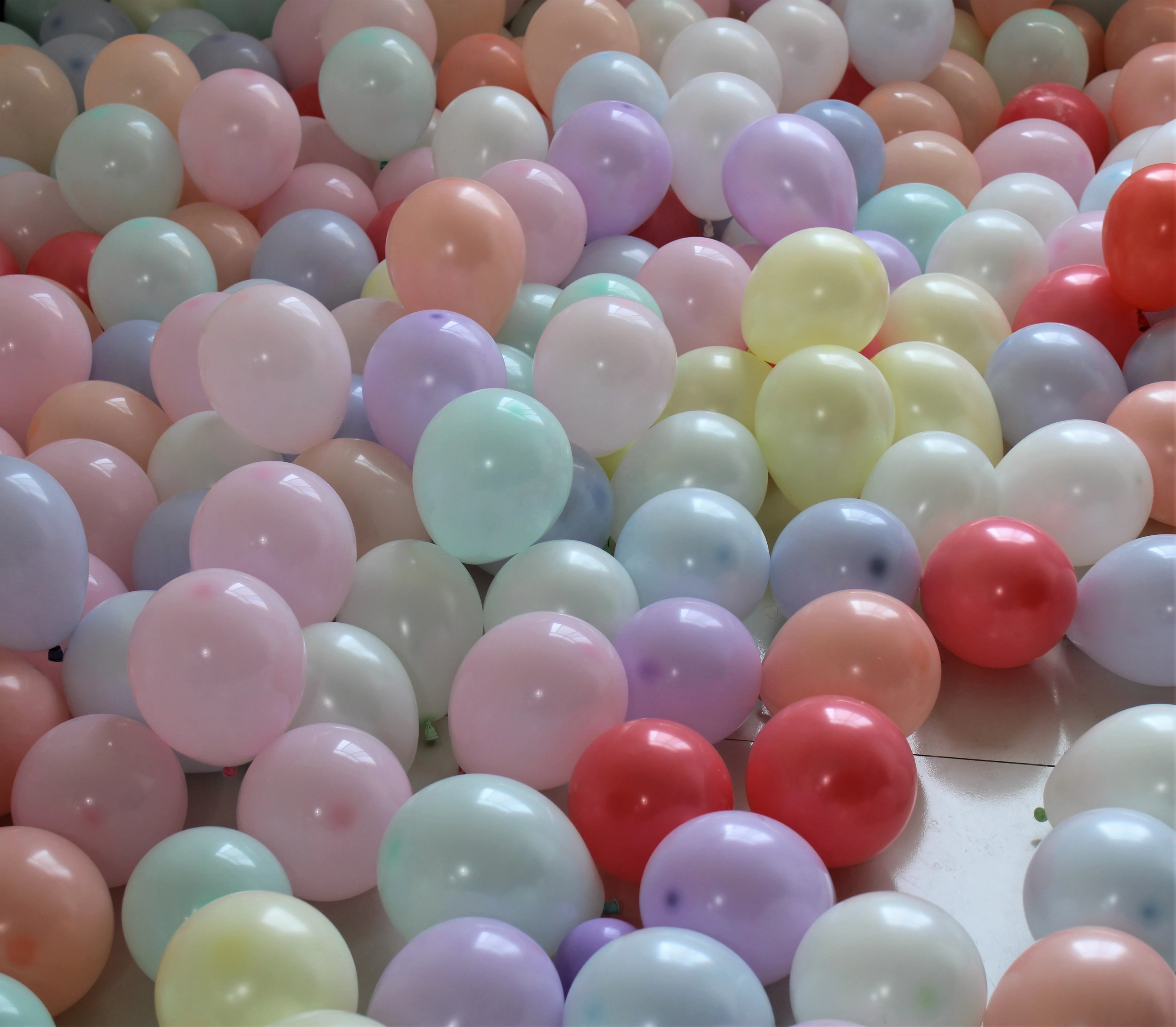 HAO LIN brand  china  Factory Direct Supplier Cheap 9 Inches 1000Pc packing 1.5g Standard/metallic/macaron/pastel Latex Balloons