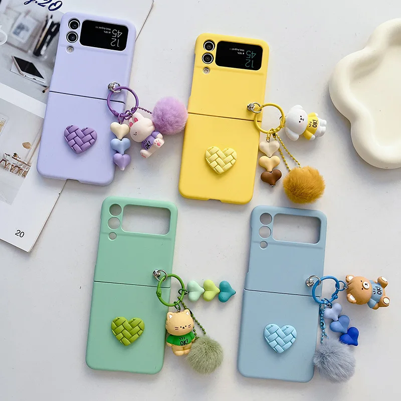 3D Cute Cartoon Rabbit Bear Folding Phone Case For Samsung Z Flip 3 4 5 Anti-lost Love Heart Keychain For Galaxy Z Flip 1 2