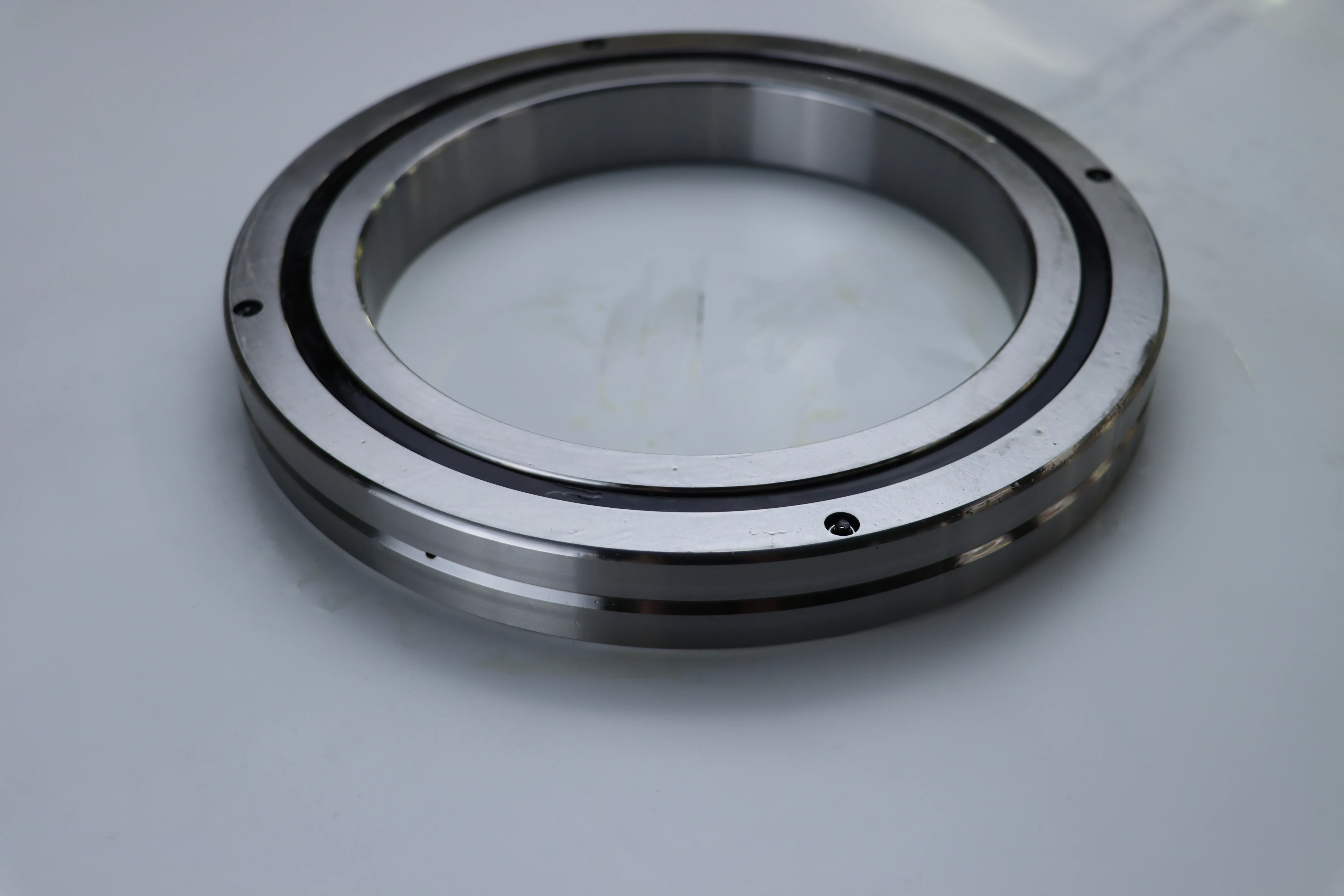 Cylindrical bearing  AGV robot Use   RB20030  Slewing bearing Hot sale Crossed roller bearing