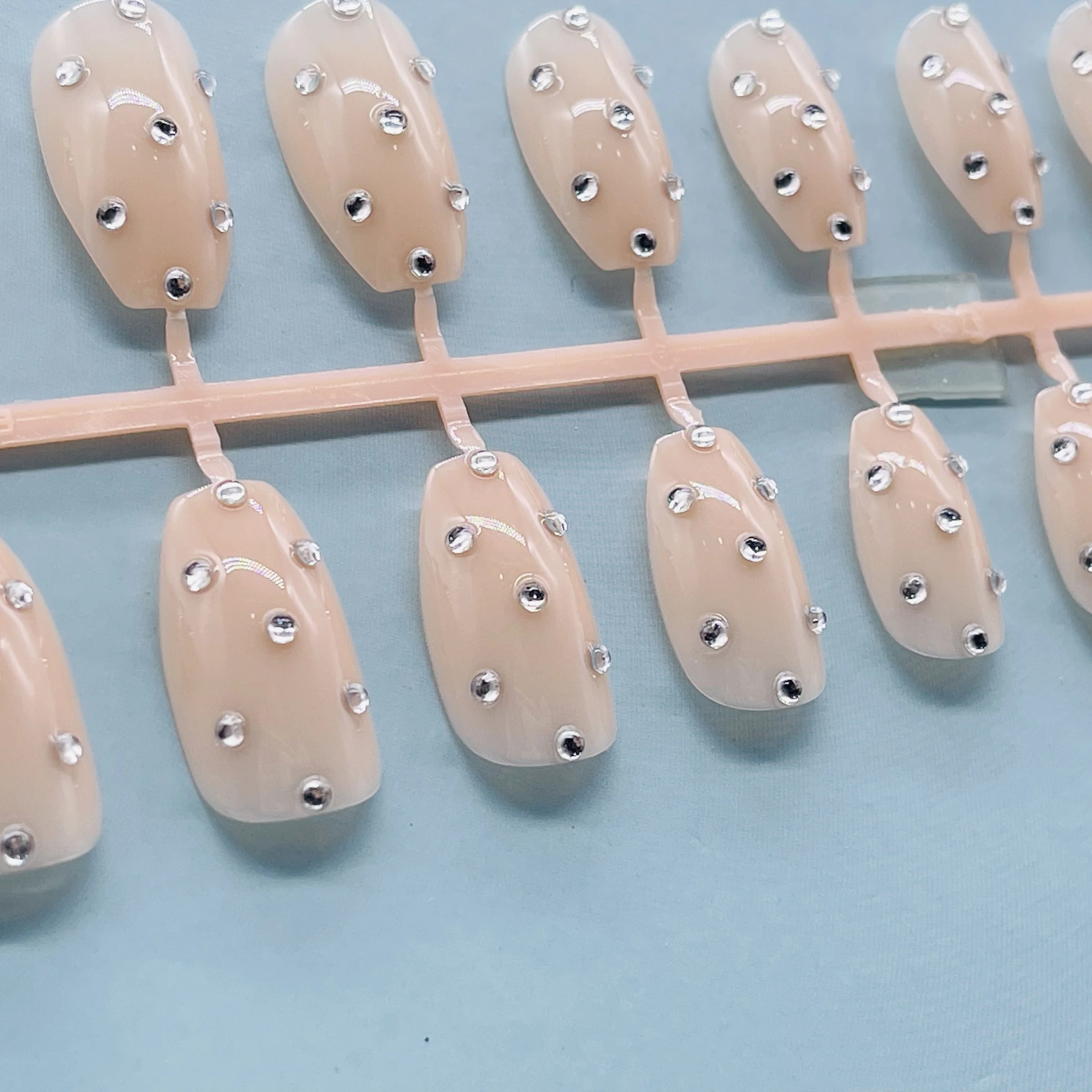 New arrive 24pcs waterproof reusalble peachbuff color coffin shape nail tips for nail art manicure