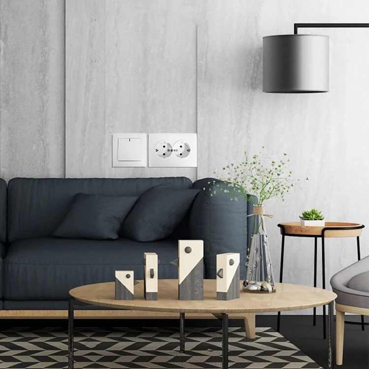 ISO Certificated Home EU Standard 2 Pin Schuko Wall Socket USB Outlet