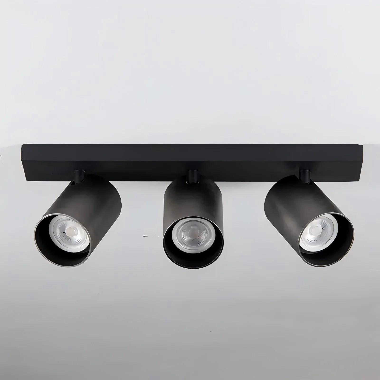 YEELIGHT Smart Build-on Spotlight (Color) Triple spotlight RGB multicolor smart