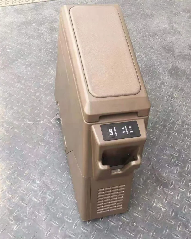 4X4 Center Console Armrest Storage Box Armrest Refrigerator For Toyota Land Cruiser LC70-79