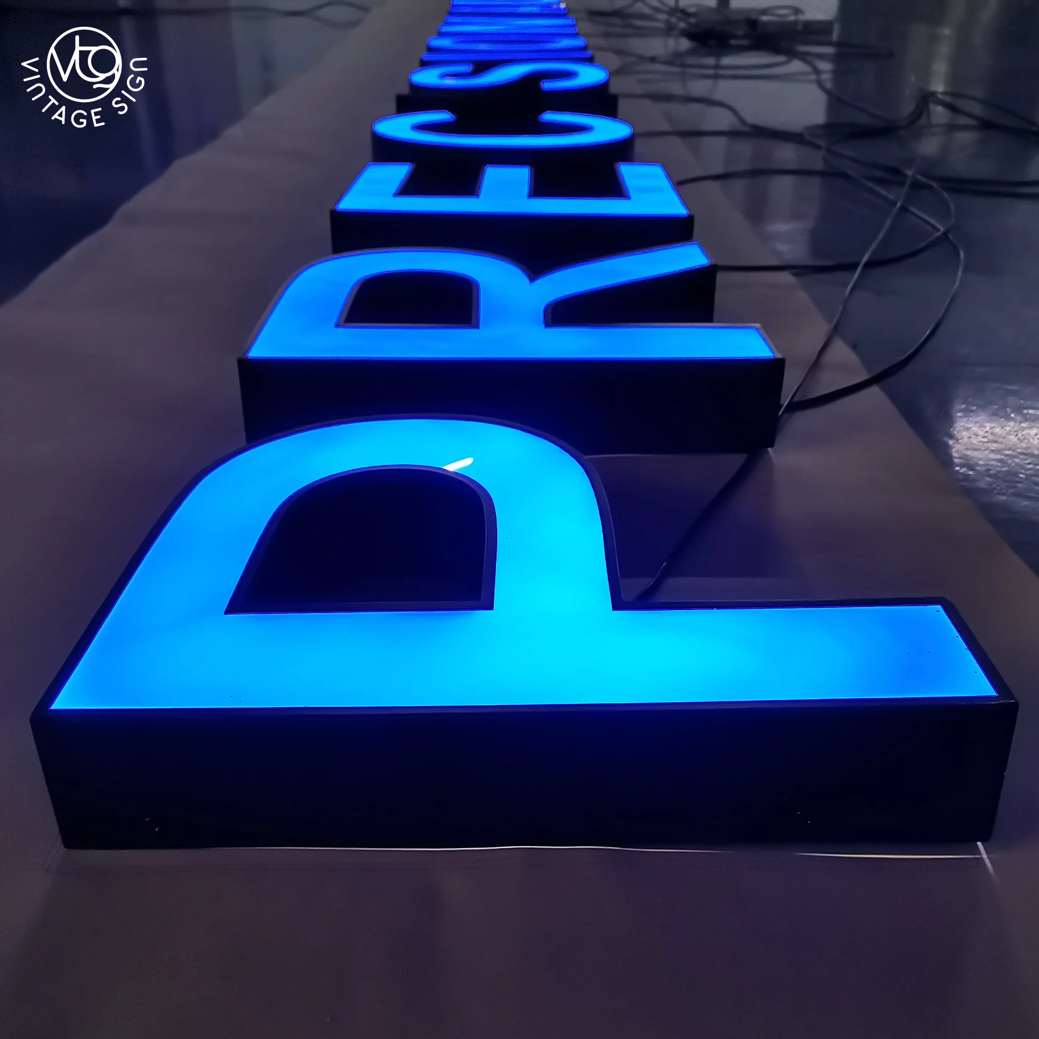 Custom Led Sign Open Outdoor Store Light Up Front Channel Letter Signs 3D Lighting Acrylic Led Channel Letters Signage