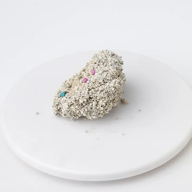Chinese Factories Wholesale Cheaply Ball Shape  Bentonite Cat Litter Designed Granulation Sand Bentonite Pet Cat Litter