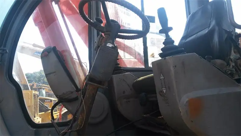 Hot Sale Doosan Crawler Excavator Doosan 140w-7 Wheel Excavator for Sale Earth-moving Machinery