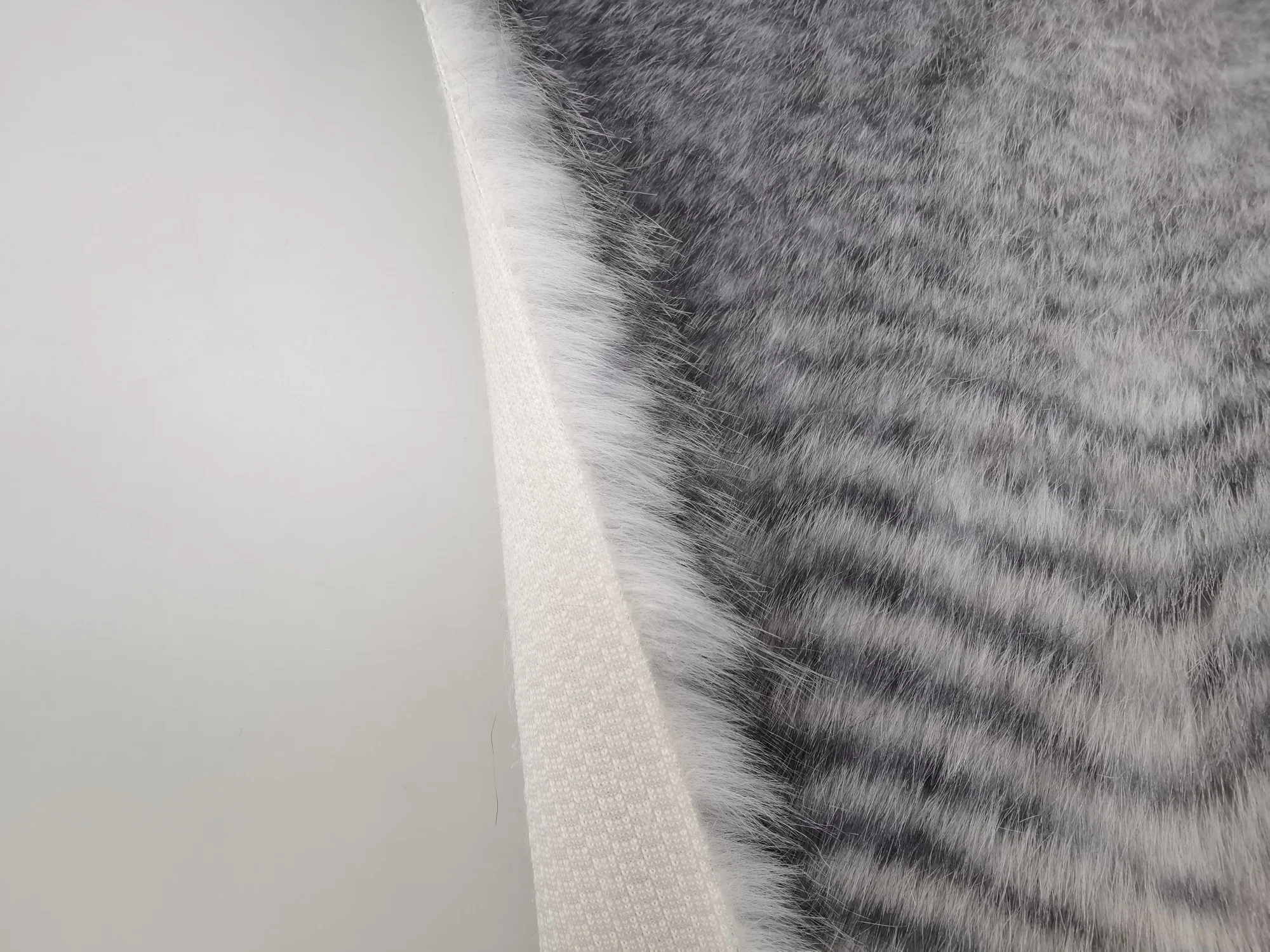 100% Polyester Fluffy Printed Tuscany Faux Fur Fabrics for Garment/ Home Textile/ Toys