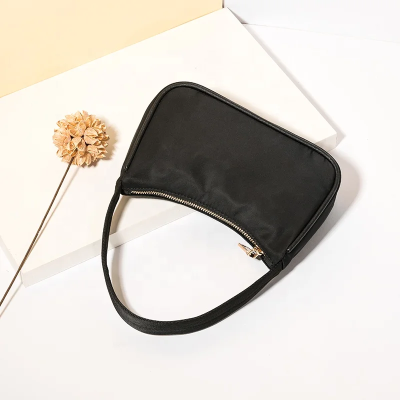 New literary retro armpit bag bagueteee simple female bag new trendy wild one-shoulder portable bag