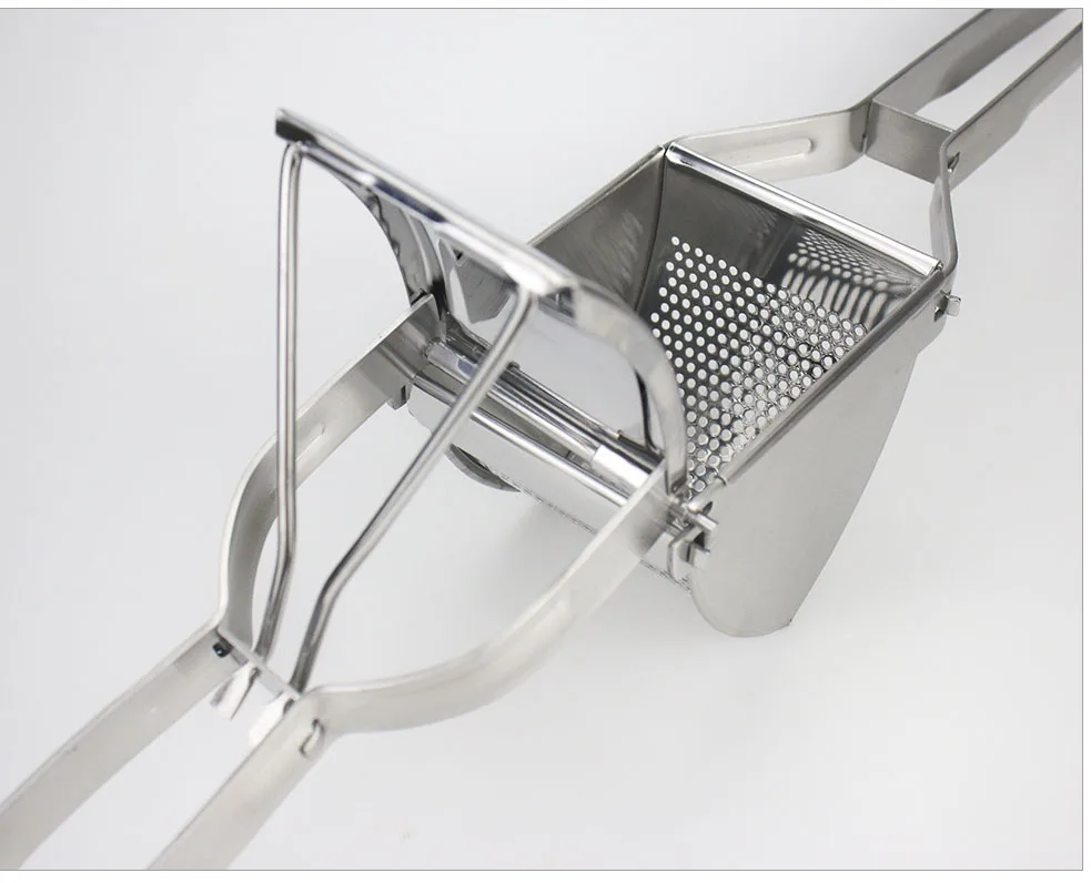 Custom Logo Manual Heavy Duty Squeezer Large Stainless Steel Fruits Masher Potato Ricer