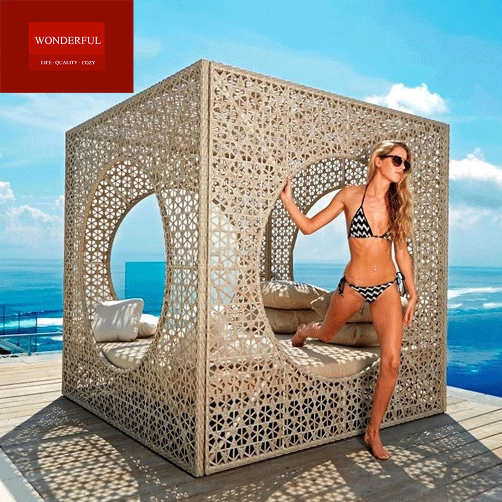 High quality wicker garden furniture outdoor rattan poolside  chaise lounger