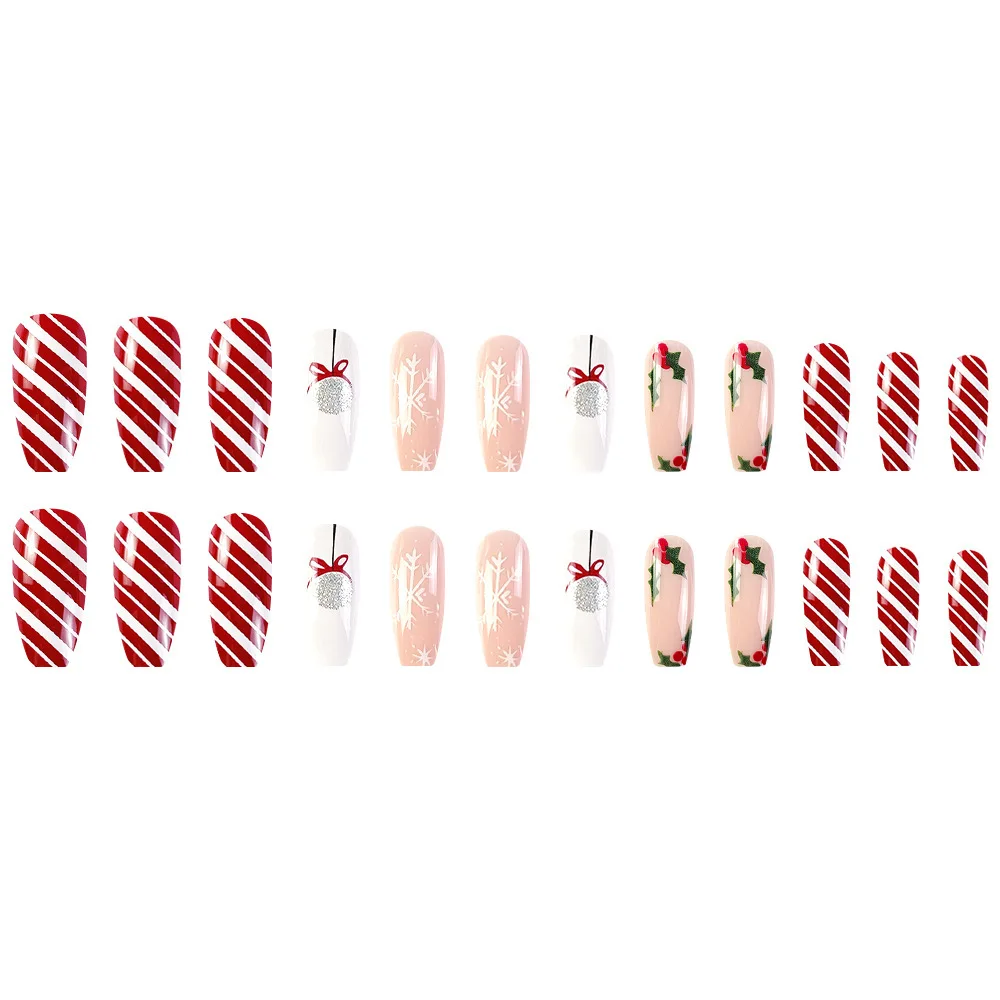 Wholesale Artificial Nails 24 Pieces Christmas Snow White Hand Painted Wearing Nail