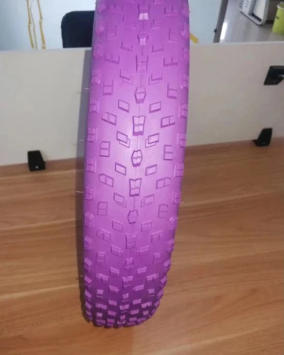 China Manufacturers 20*4.0 26*4.0 Color Fat Bike Tire Snow Bike Tire for sale