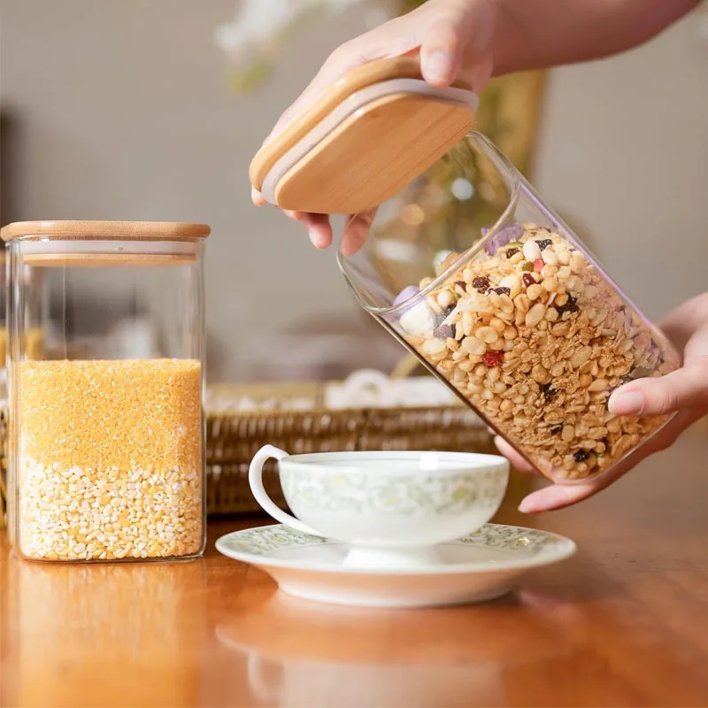 Wholesale Transparent High Borosilicate Glass Jar Food Storage Moisture Proof Storage Tank