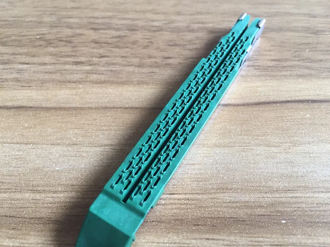 Disposable endoscopic stapler linear cutter and reloads