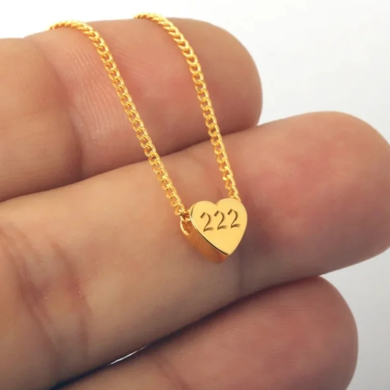 2021 Fashion Jewelry Tiny Heart Pendant Necklace Custom Engraved Angel Number Necklace Women 111 222 333 666 888 999 Necklace