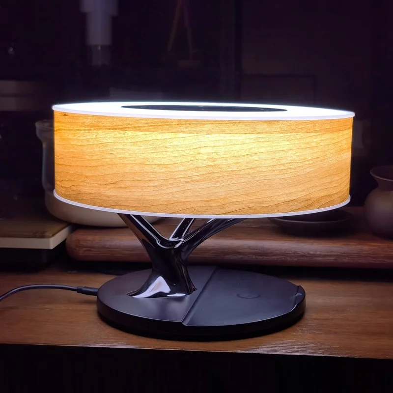 Amazon Dropshipping Trending Products 2024 New Arrival Wooden Smart LED Table Lamp with TWS Wireless Speaker Qi Wireless Charger
