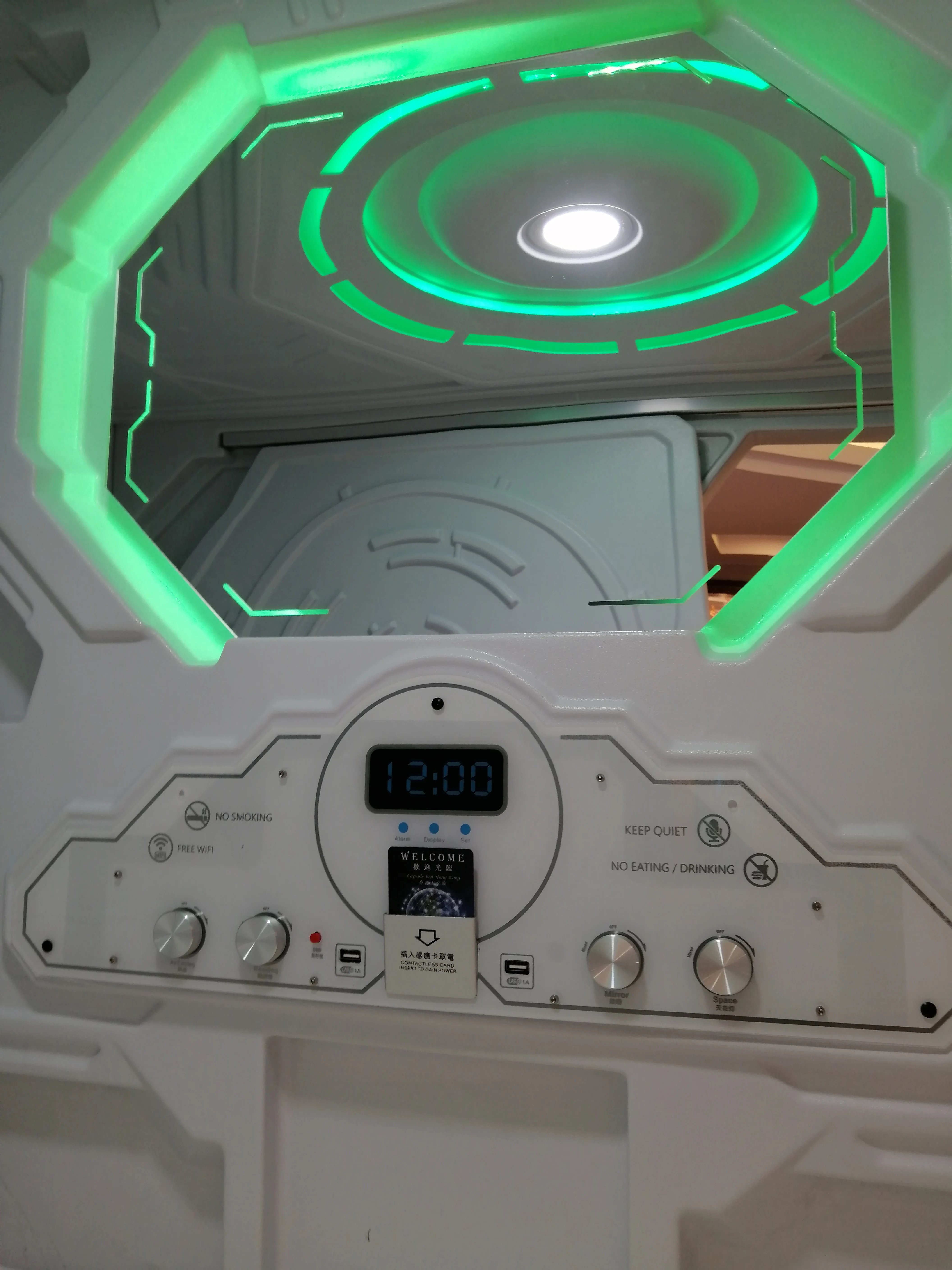 Supplier Structural Steel Modular Prefab Home/ Capsule Hotel Bed/ Sleepbox/ Airport Sleep Pod