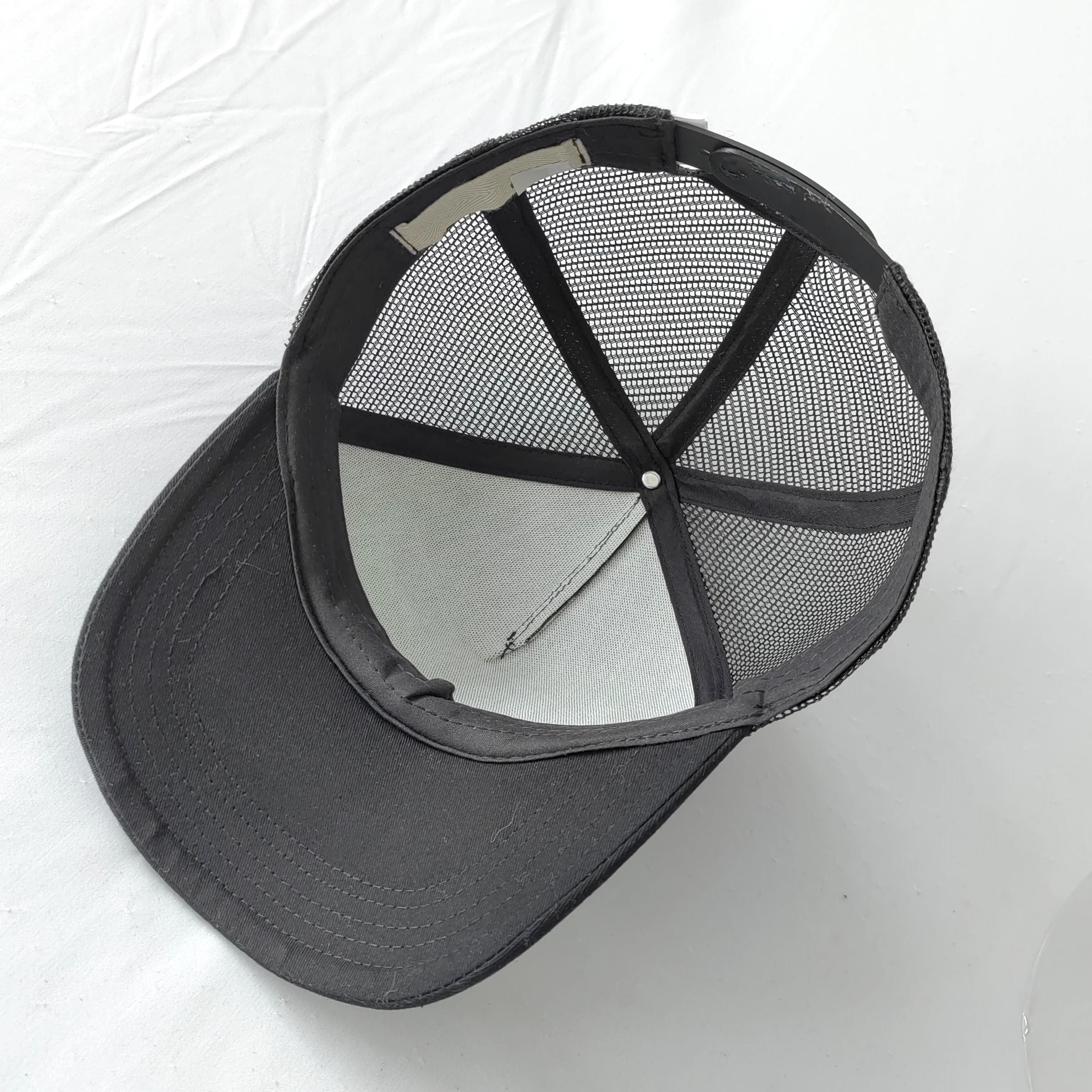 Wholesale custom baseball hat mesh cloth breathable embroidery baseball hat summer baseball hat