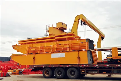 New Construction Straddle Container Lifter 50 Ton Rated Loading Capacity 10m Max Lifting Height Motor Bearing Gearbox Core