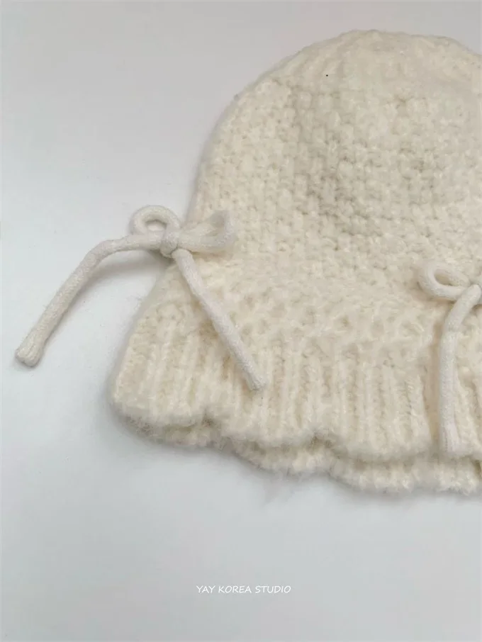 Beanie Hat For Female Windproof Winter Warm Caps Luxury Design Women Hot Sell Custom Jacquarc Outdoor Knitted Cap