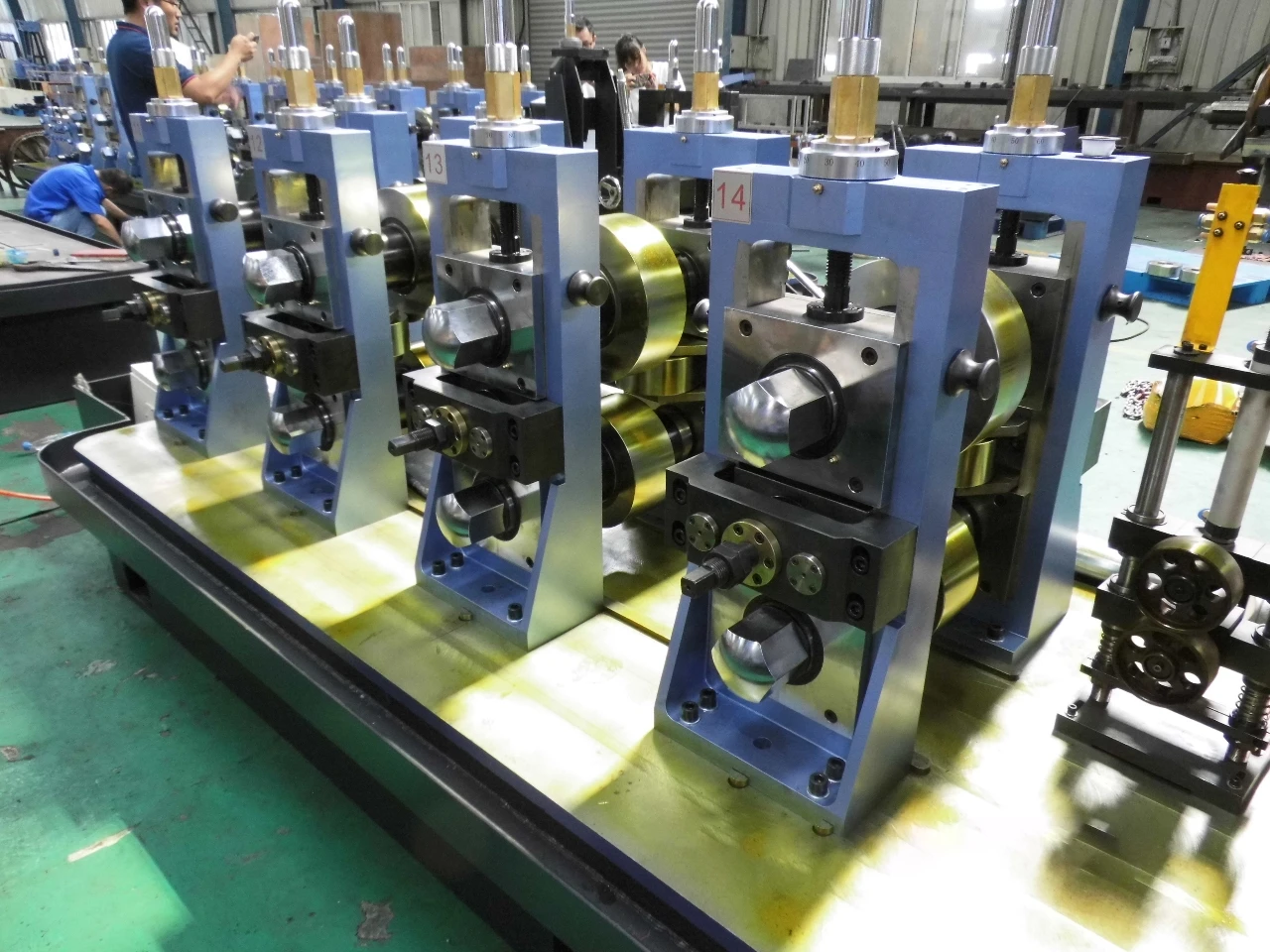 TY125 standard tested erw pipe processing machines API carbon steel pipe tube mill