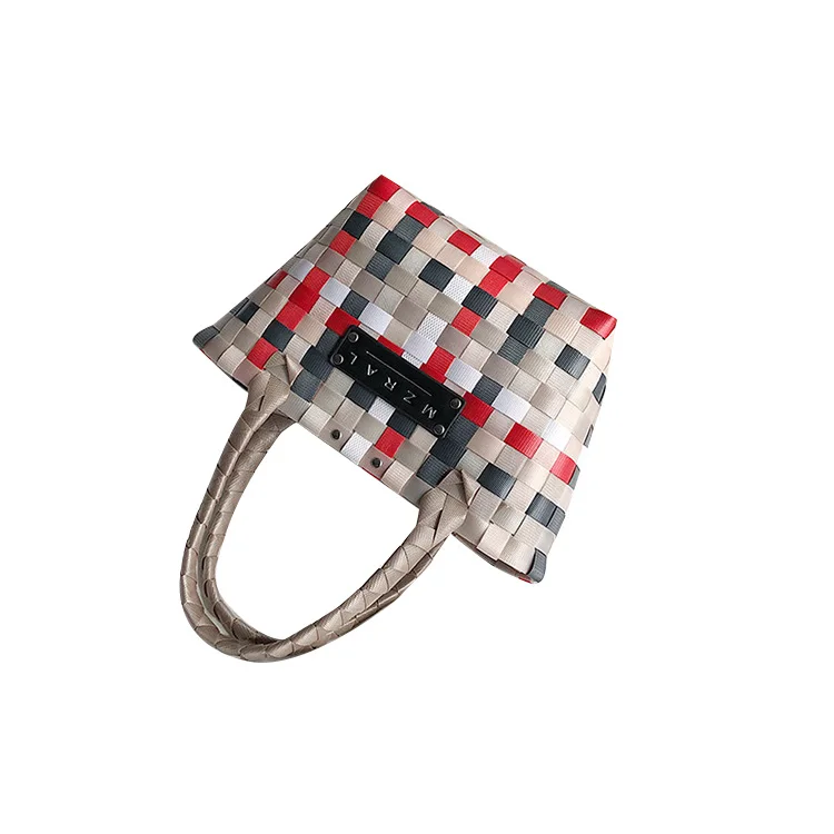 New design plastic knitted small handle bag beach tote bags