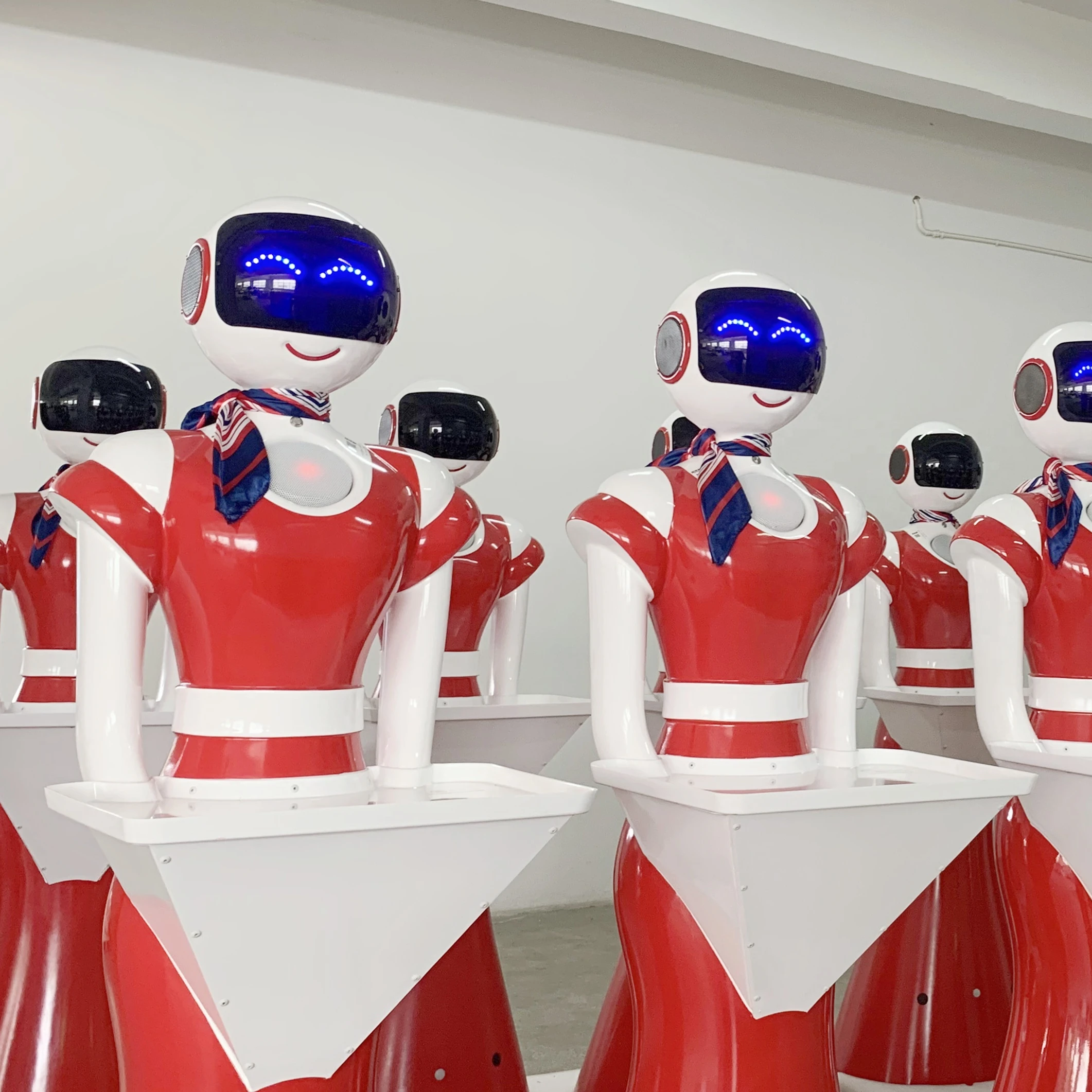 Корпус из АБС-пластика большой емкости, изготовленный методом вакуумной формовки