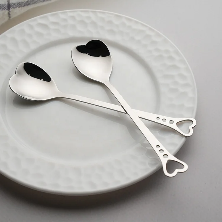 Stocks Popular Tableware Customized Desert Spoon Unique Heart-Shaped Stainless Steel Spoon For Party